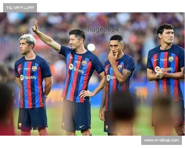 巴萨6-1奥林匹亚科斯,莱万双响助球队欧冠大胜 巴萨6-1奥林匹亚科斯,莱万双响助球队欧冠大胜